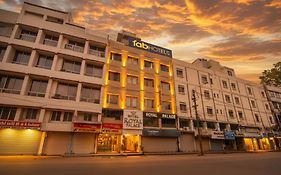 Fabhotel Royal Palace II